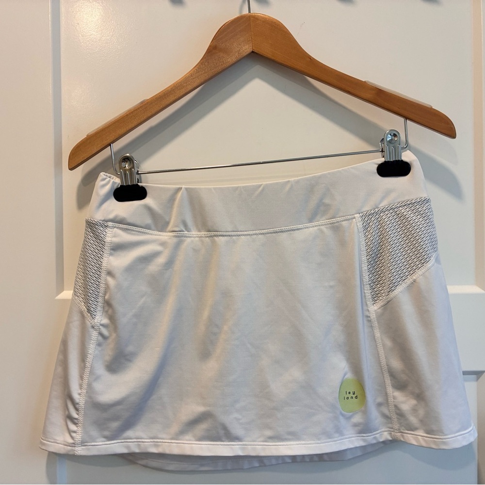 White Athletic skort Augusta Sportswear golf tennis pickleball women medium